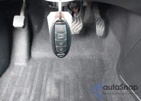 2015 Nissan Rogue Sv z USA, uszkodzony, nr VIN 5N1AT2MV2FC880554